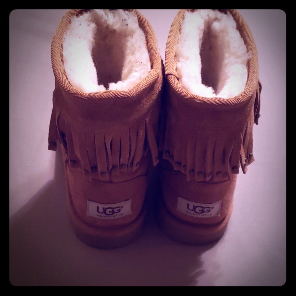 UGGS ankle boots Youth Girls